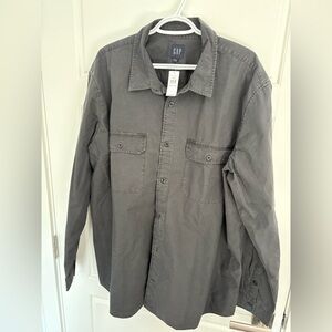 GAP Gray Button-Up Shirt